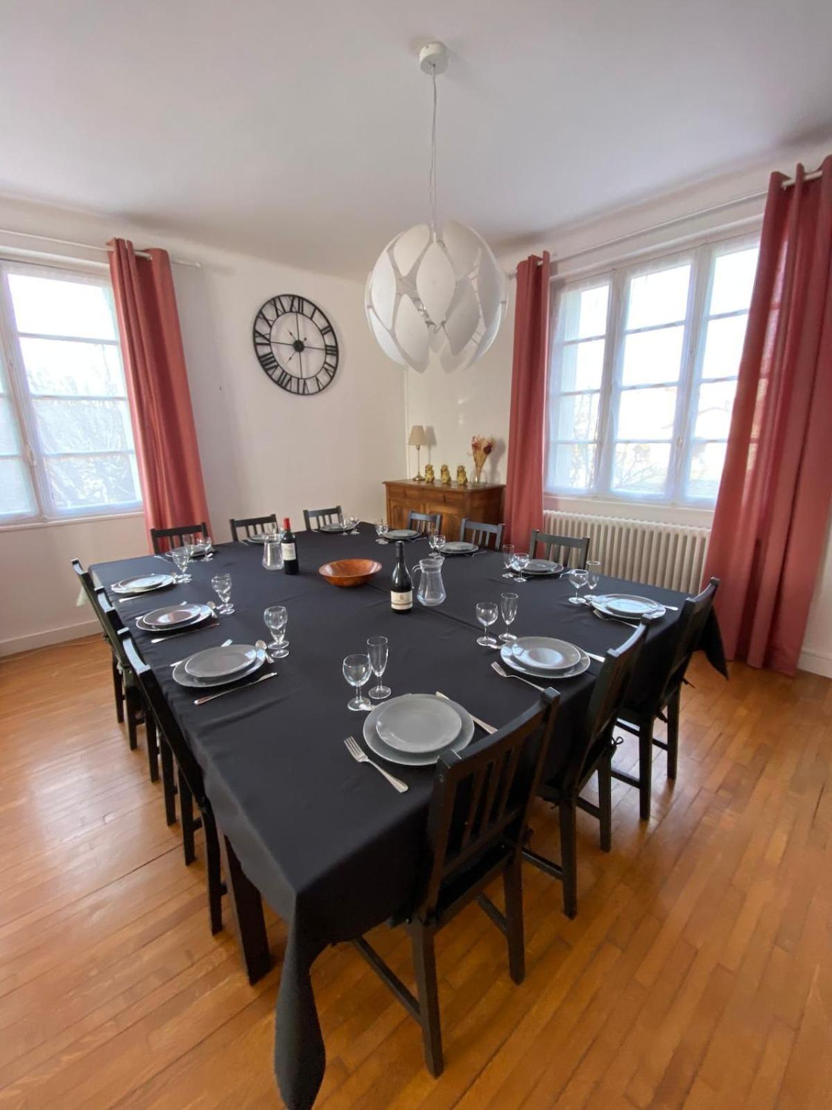 La Maison De Famille - Proche Centre, Parking Hébergement de vacances Cahors